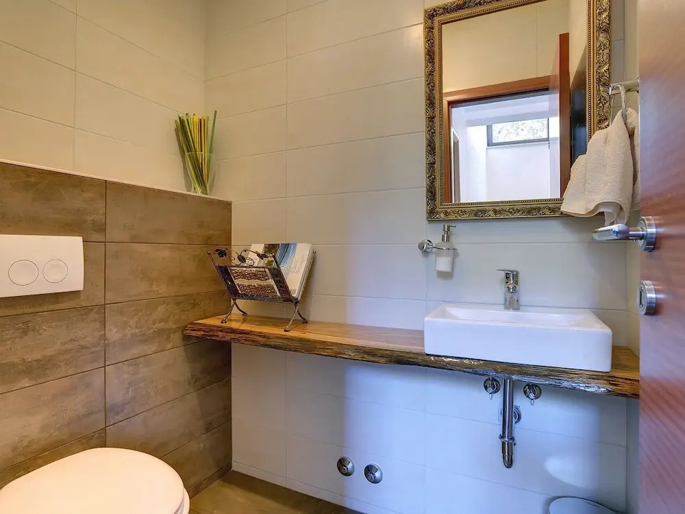 Villa in Rovinj with Private Pool and Sea Nearby