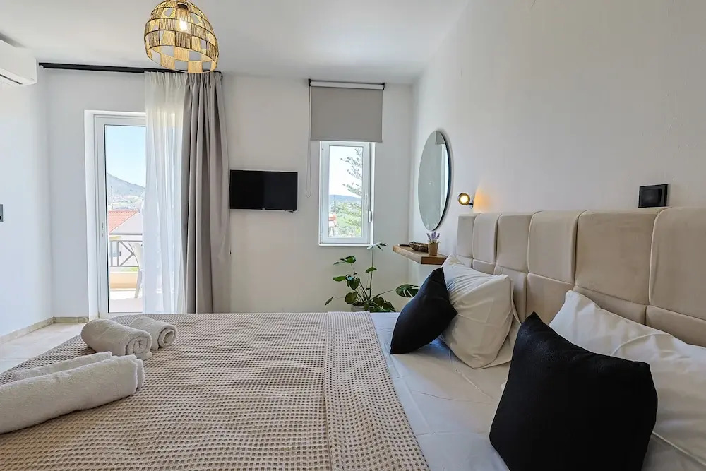 AVENA Suites