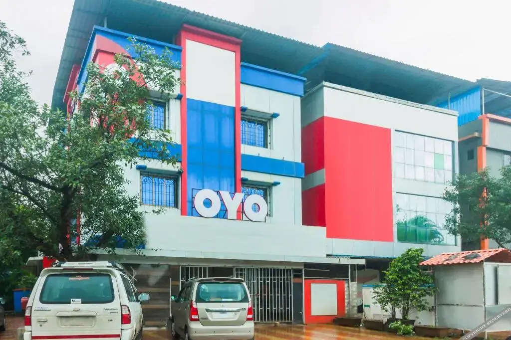 Shreesai Guestline by OYO Rooms