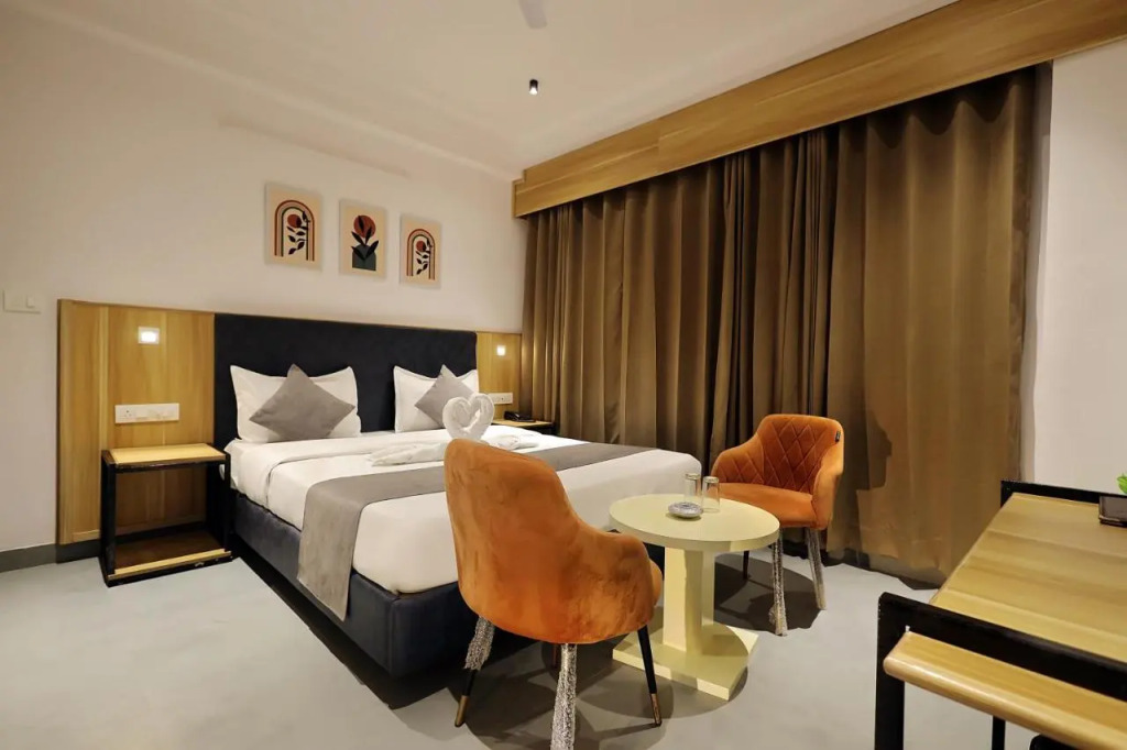 Hotel Sparkle Inn
