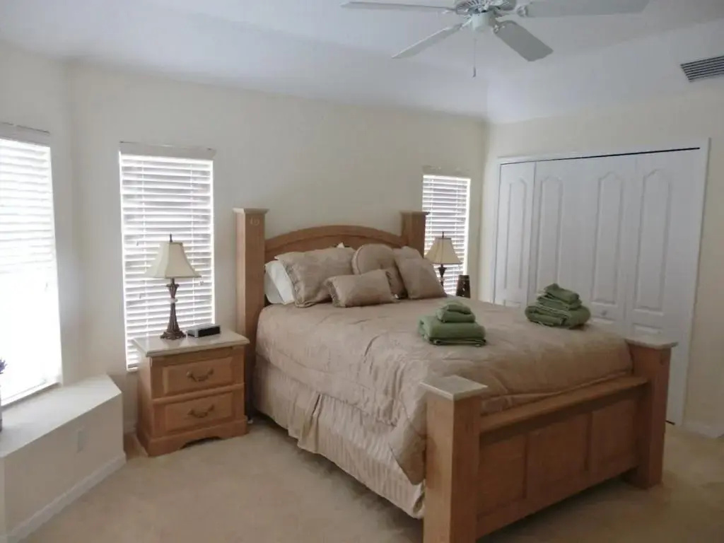 Broad Key Villa - Private Villa with heated pool and Spa - sleeps 8