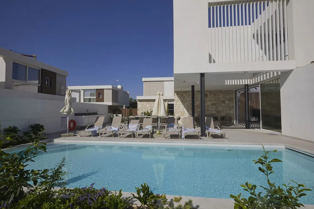 New 5 Bedroom Villa With Pool in the Center of Ayia Napa l Kube Villa 4
