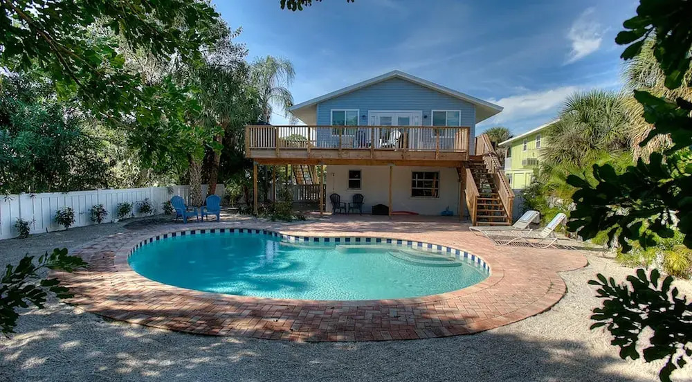 Whispering Whale Retreat Apartment 4