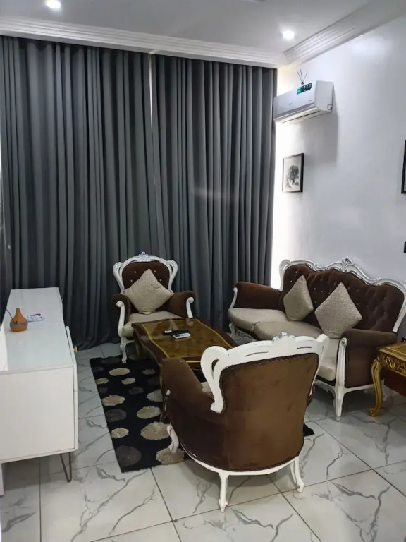 Kawruky Hotel & Suites