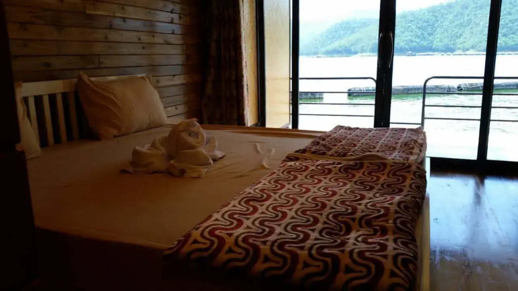 Siam Silver Lake Resort