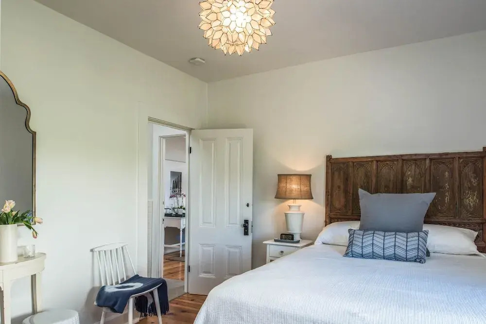 3746 The Guest House