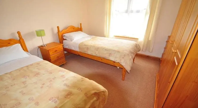 Warrens Village Motel and Self Catering