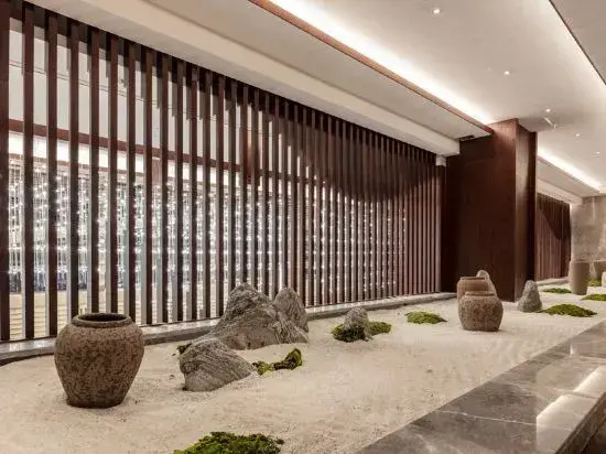 Yunyi Zhenyue Garden Hotel
