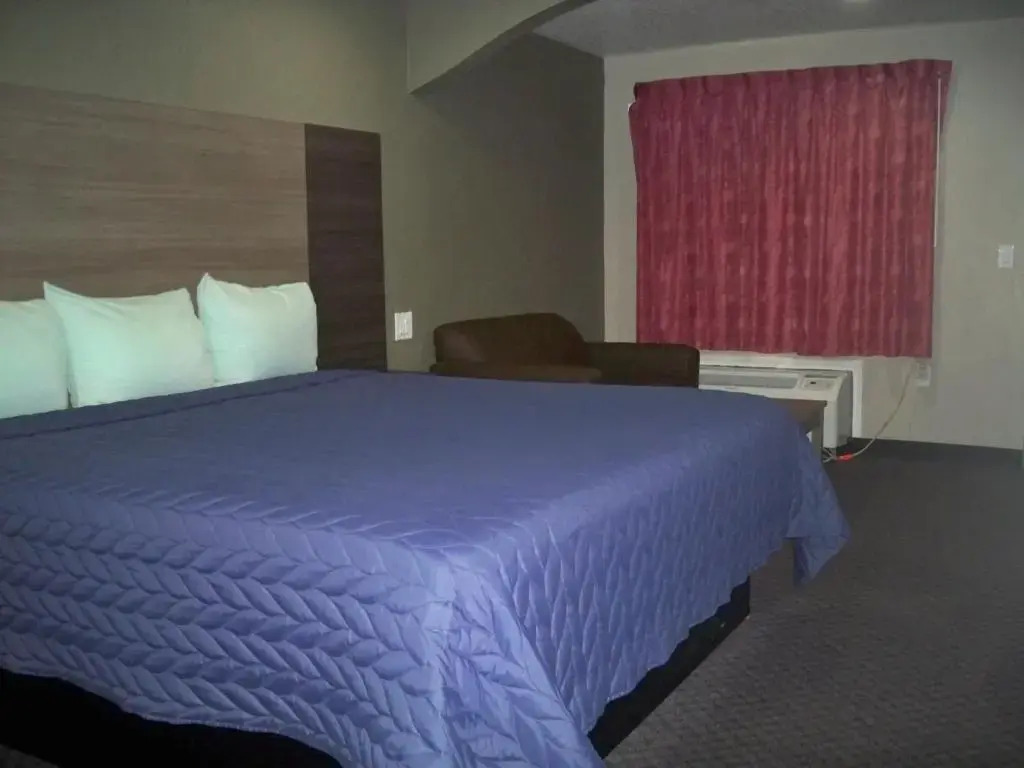 Scottish Inn and Suites Beaumont