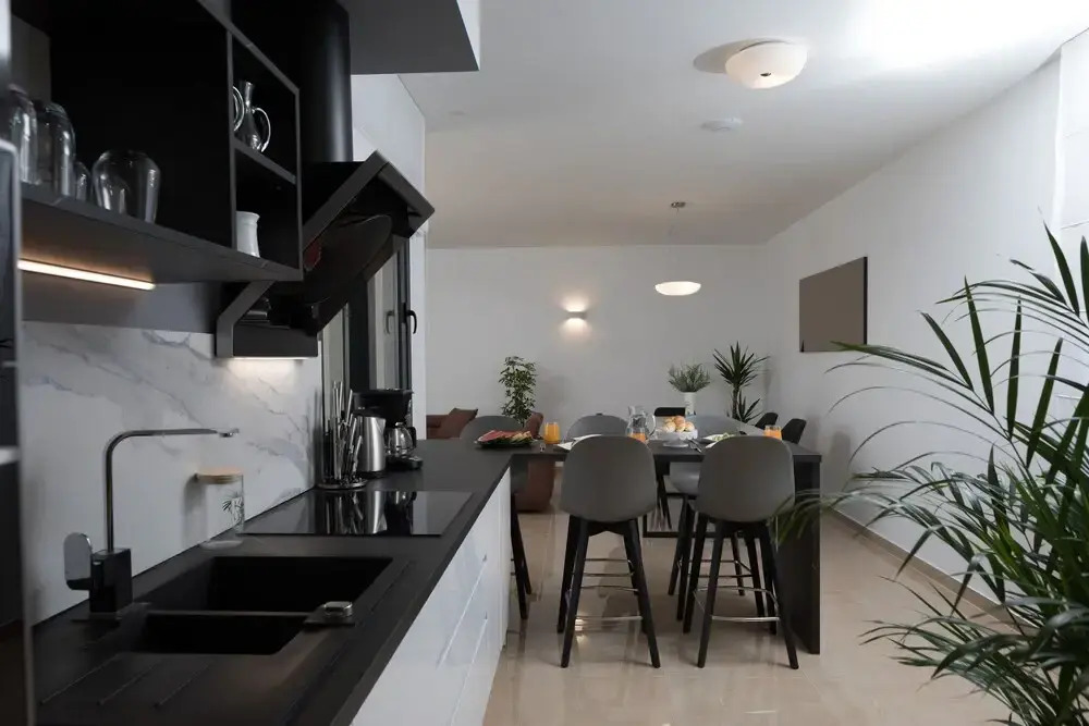 Villa Four Brothers - Penthouse Suite
