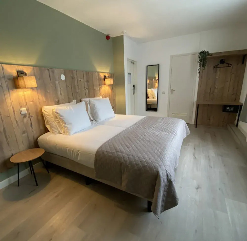 Hotel Emilia