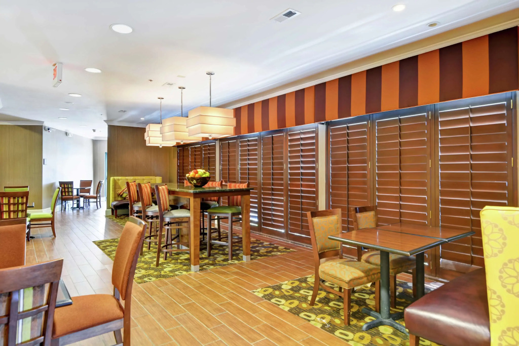 Hampton Inn Charleston North