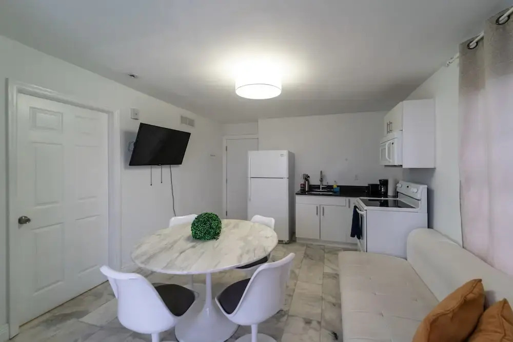 1526 apartments
