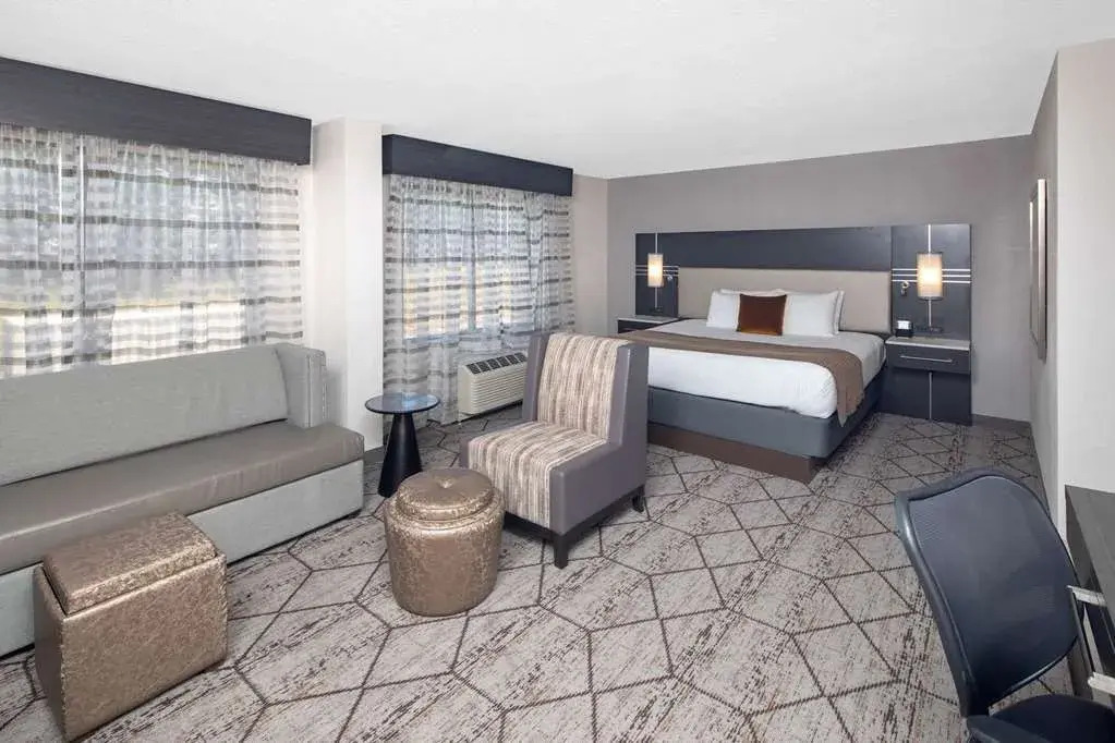 Wingate by Wyndham Greenville Airport