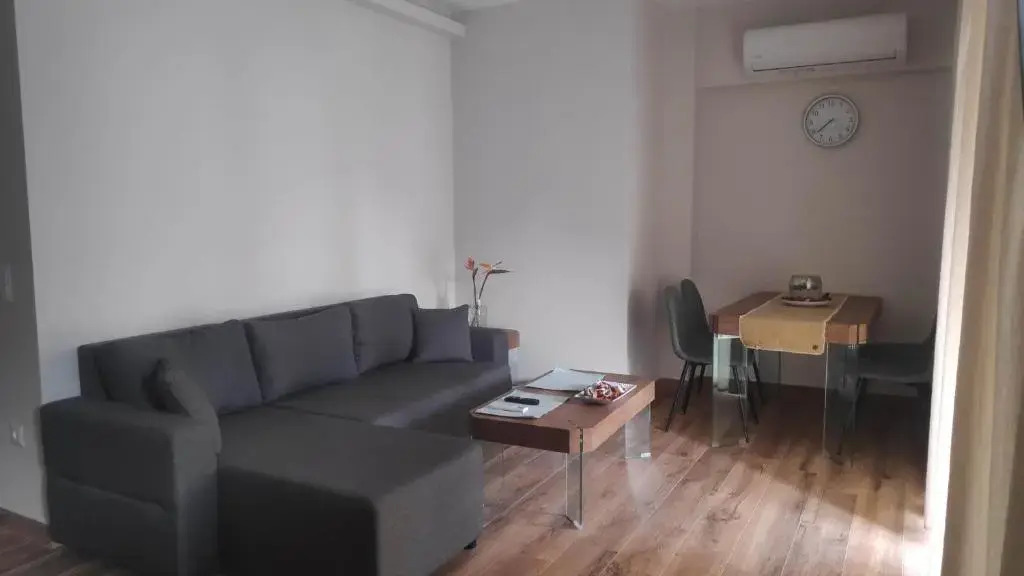 Saroko Residence