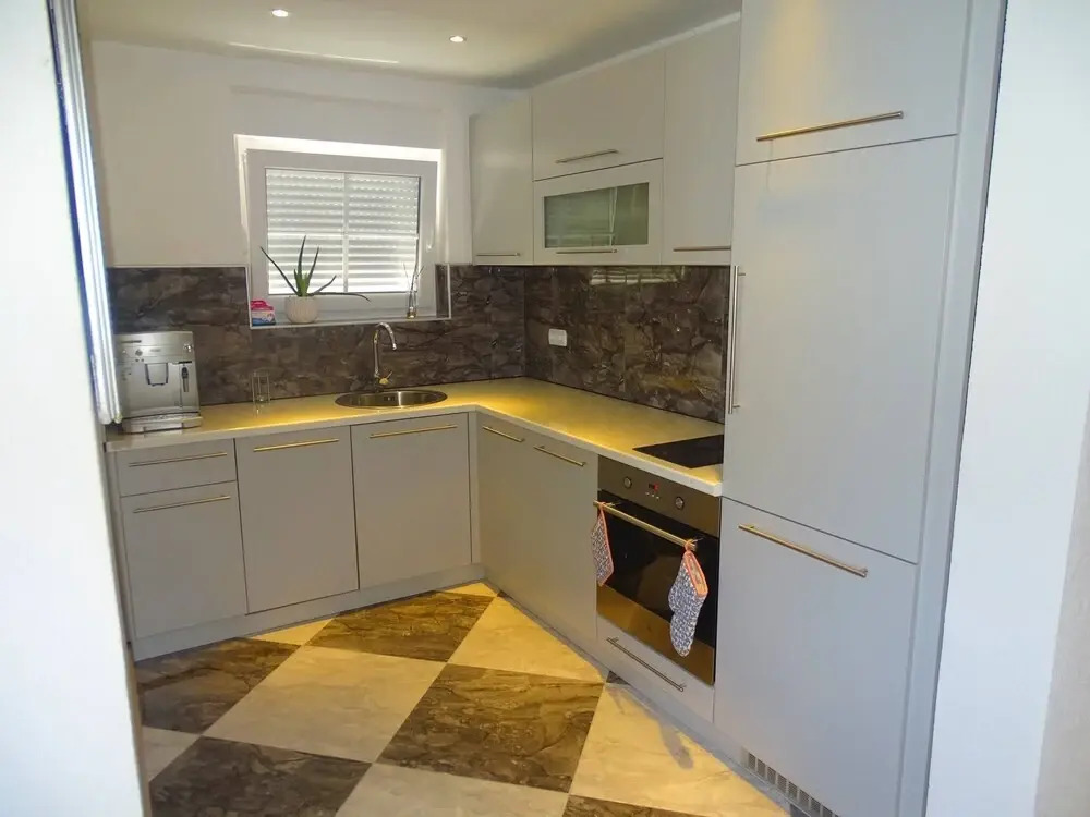 Holiday House Viktoria With Pool For 14 People
