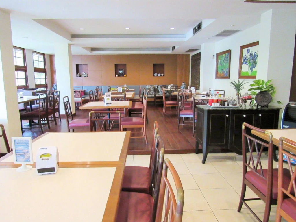 JL Bangkok Hotel