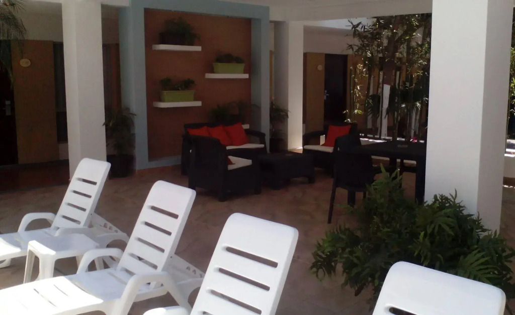 Hotel Azteca Inn