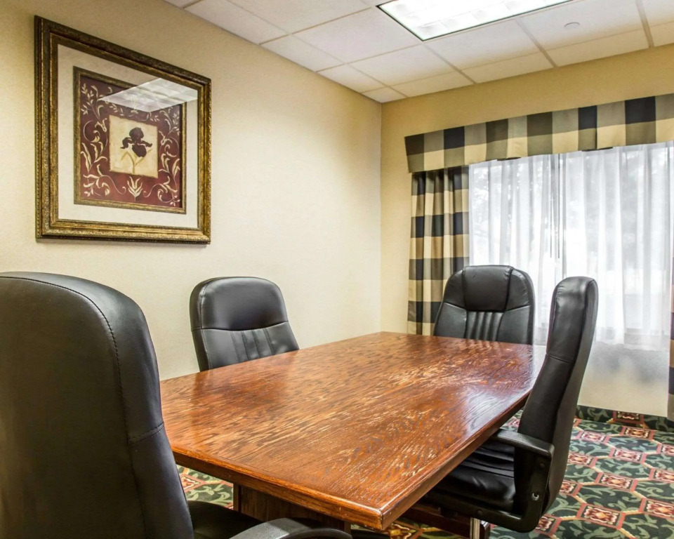 Comfort Inn East Windsor - Springfield