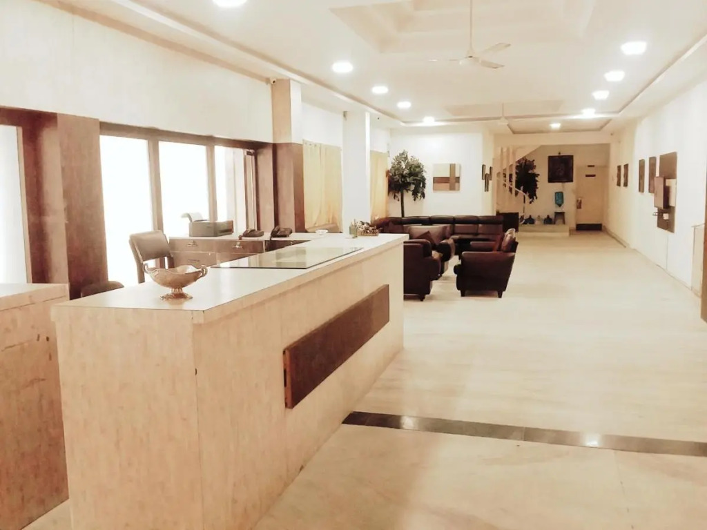 FabHotel Ranjit Residency - Secunderabad Station Exit, Secunderabad Railway Station