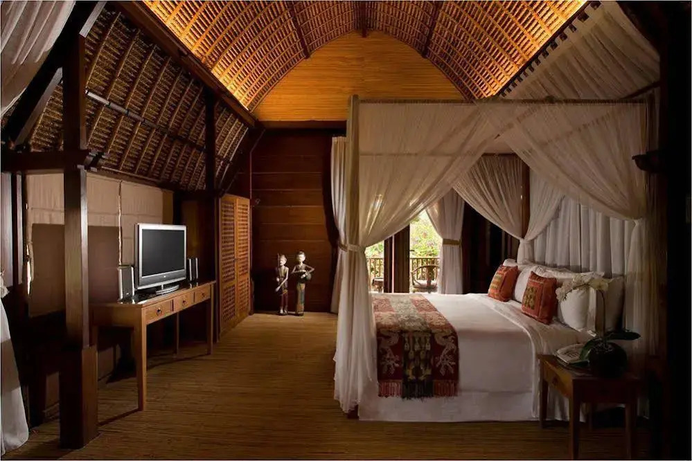 The Hill Villas