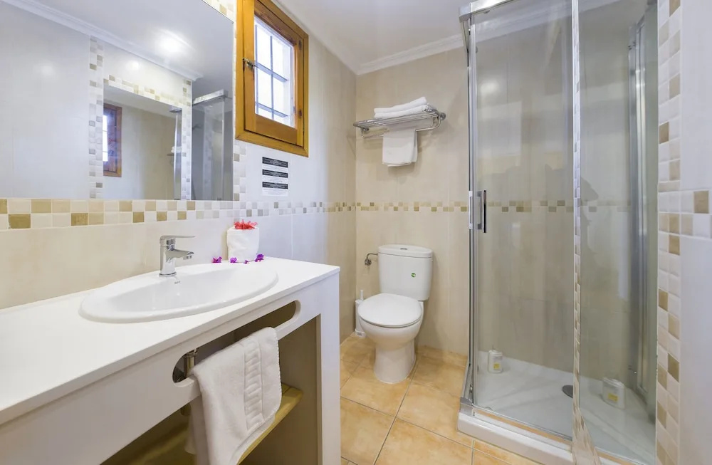 Apartamentos Green Line Bon Sol - AB Group