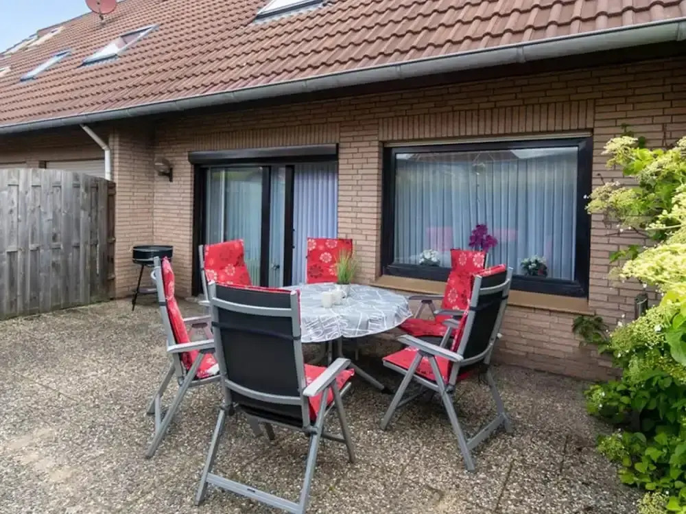 Gemuetliches Reihenhaus mit Garten