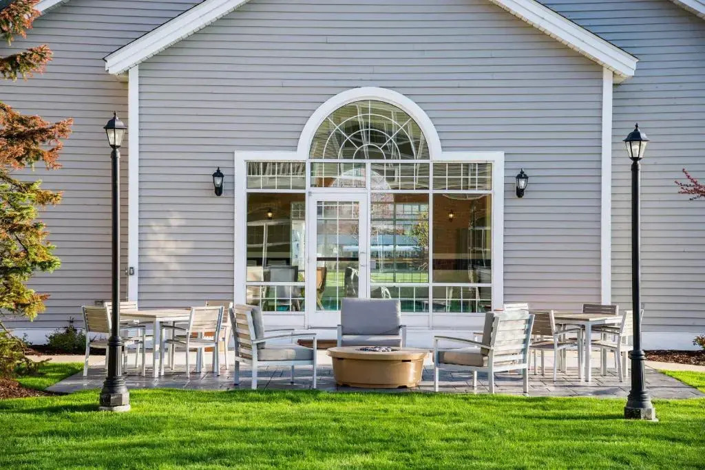 Country Inn & Suites by Radisson, Milwaukee West Brookfield , WI