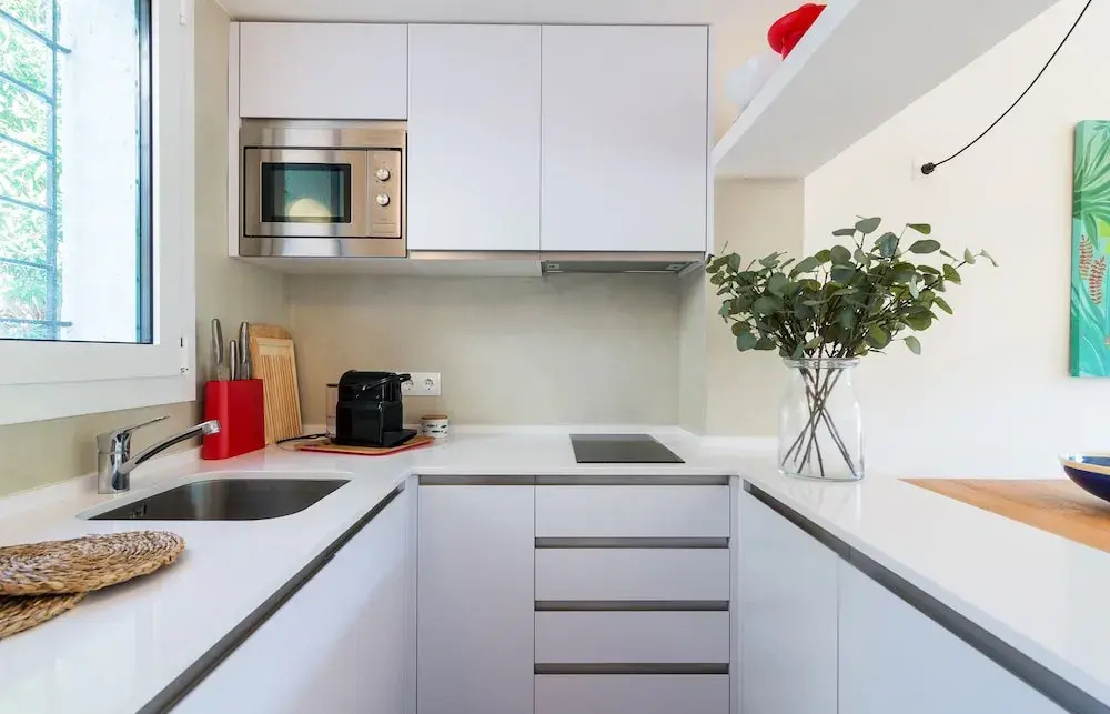 Stylish Sa Riera Apartment, 5 mins walk to Beach