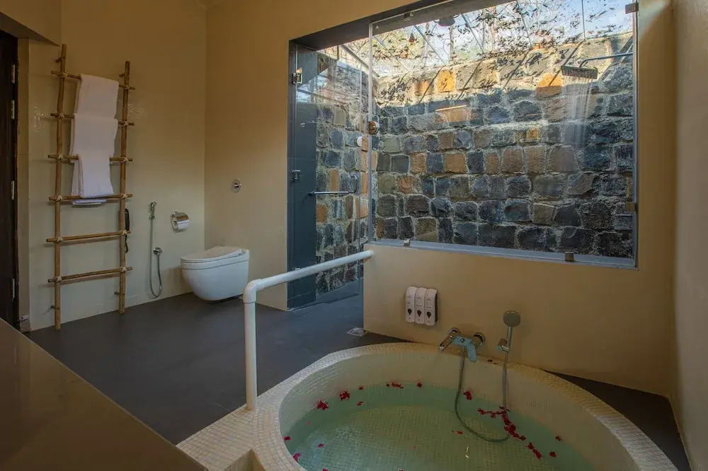 The Riverwood Forest Retreat - Kanha