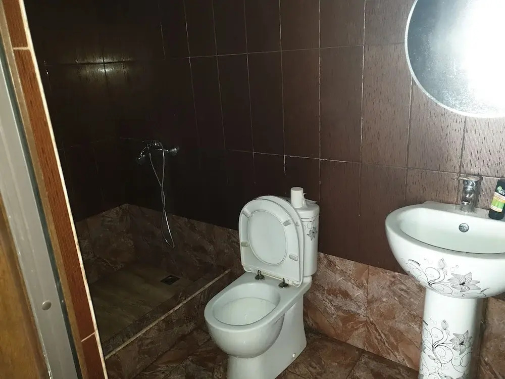 Baaz Hostel