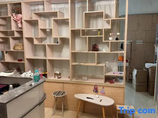 On Cloud Homestay (Wanda Plaza Branch)