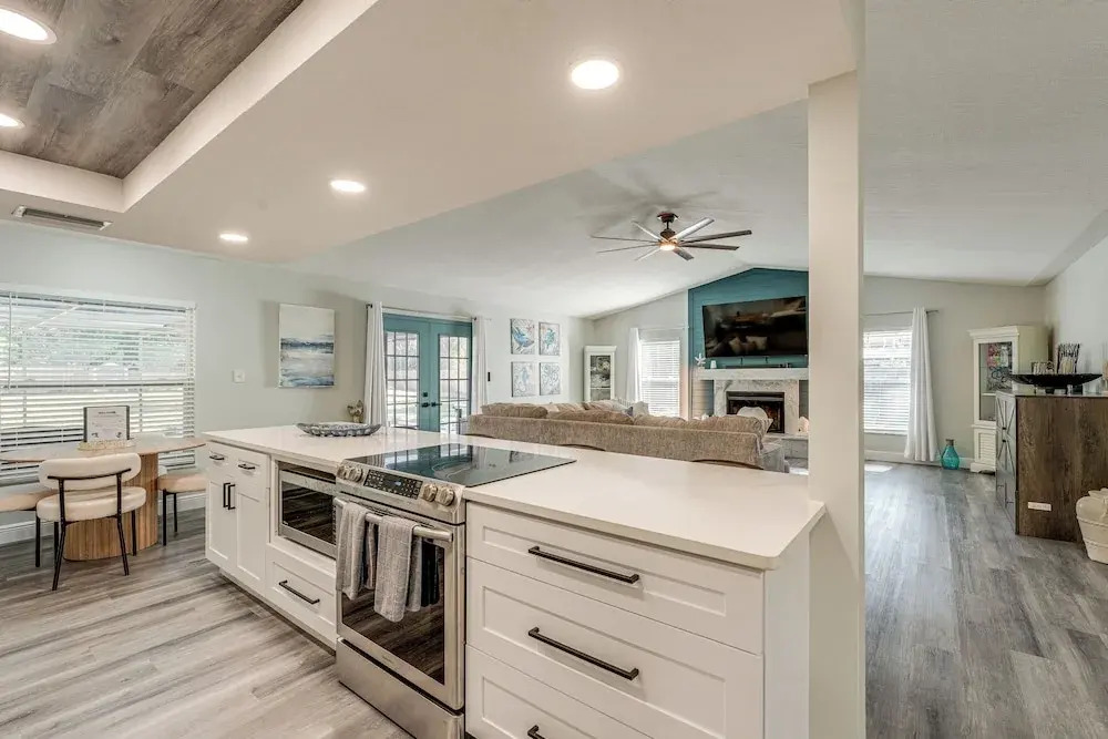 Modern Coastal Escape 1 Mi to Anclote River Park