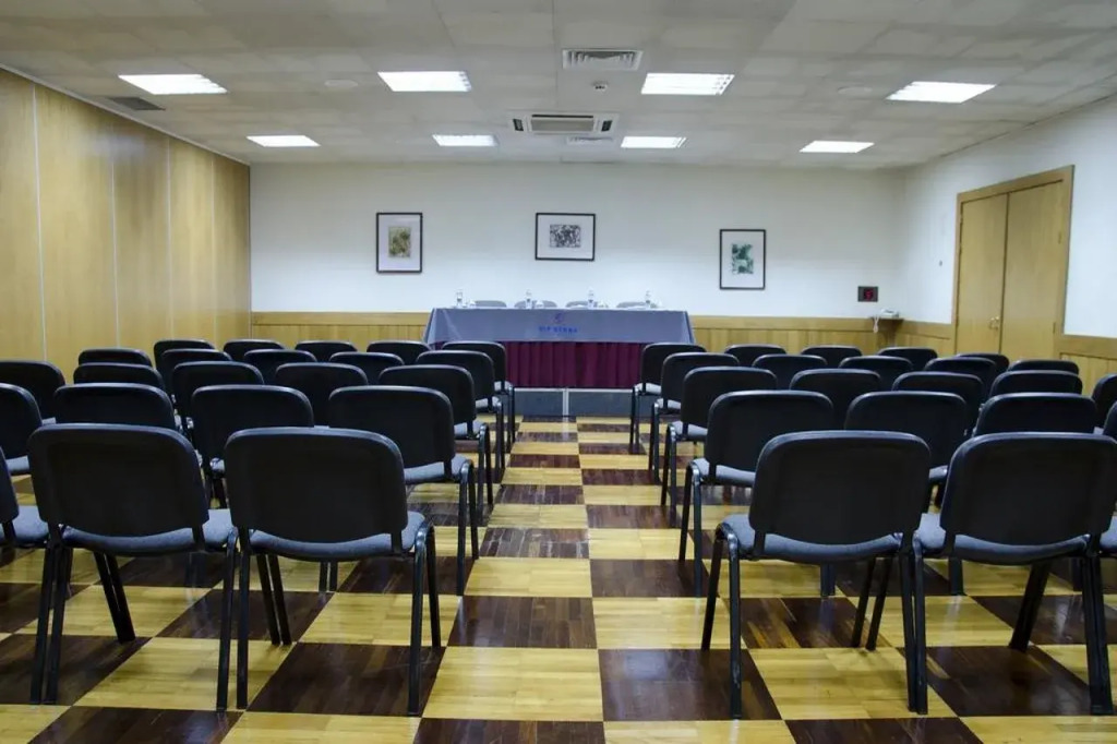 VIP Inn Berna Hotel