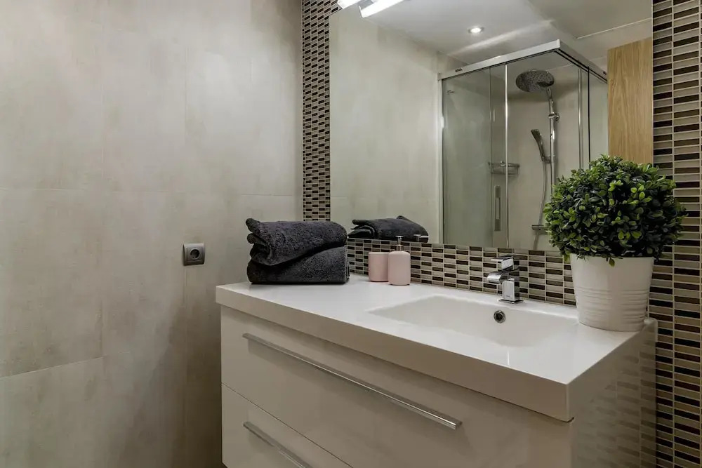 LAB3- Modern 3 bedroom apartment San Pedro