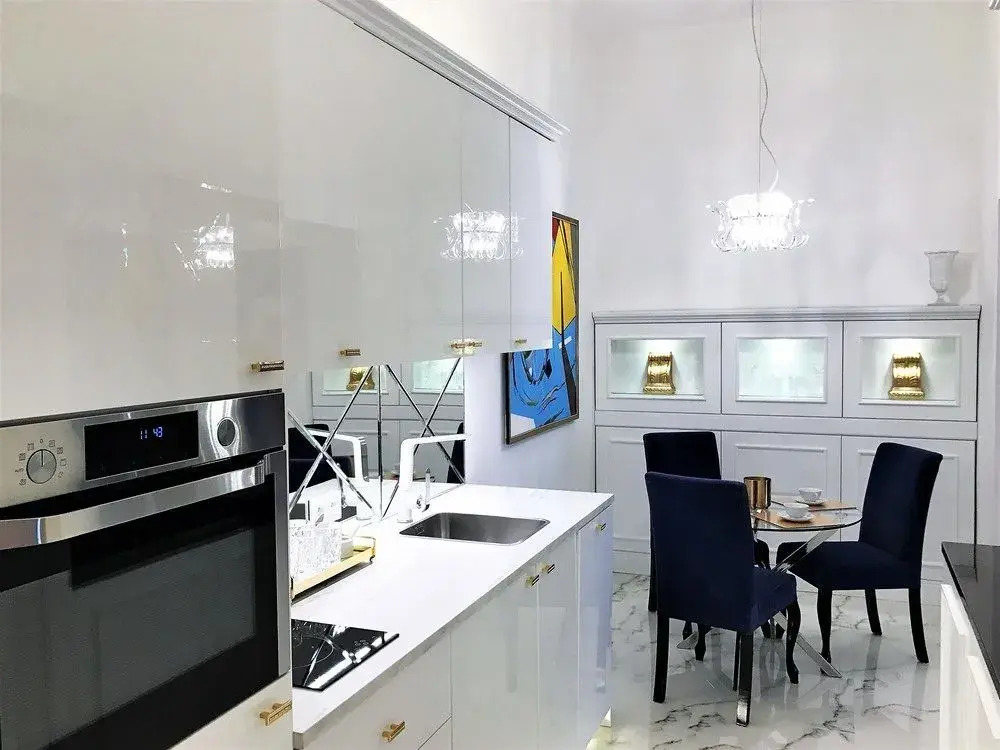 MONDRIAN Luxury Suites & Apartments Krakow Old Town