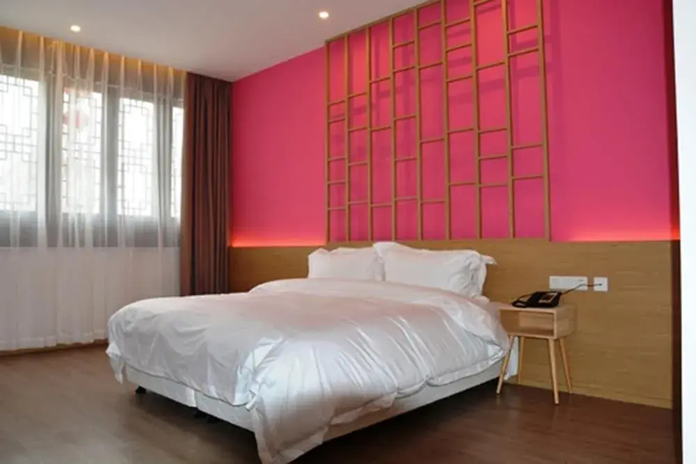 Carton King Hotel