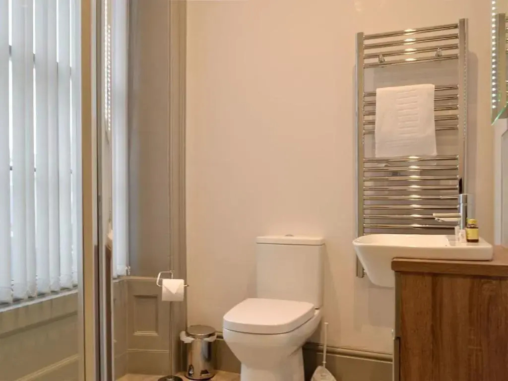 Grosvenor House APT 1