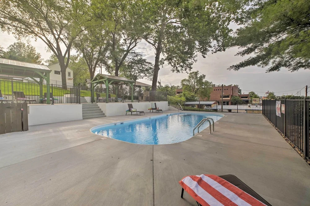 Walk to Branson Landing! Dtwn Home w/ Pool Access