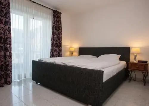Welcome in - Wohnung 10-H im Zentrum mit Balkon, kostenlose Parkplätze