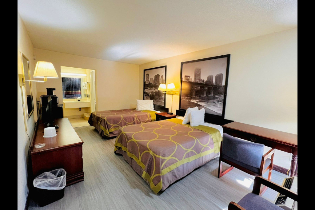 Ashland Studio Inn Richmond North near Kings Dominion -Listing Partner