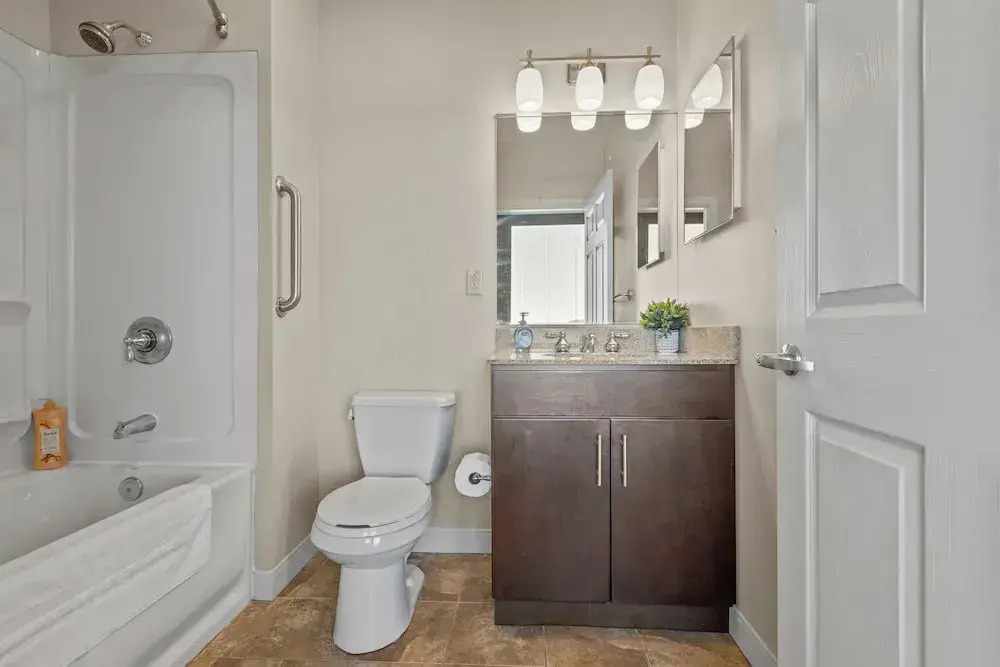 Sleek 2BR Downtown Retreat with Gym