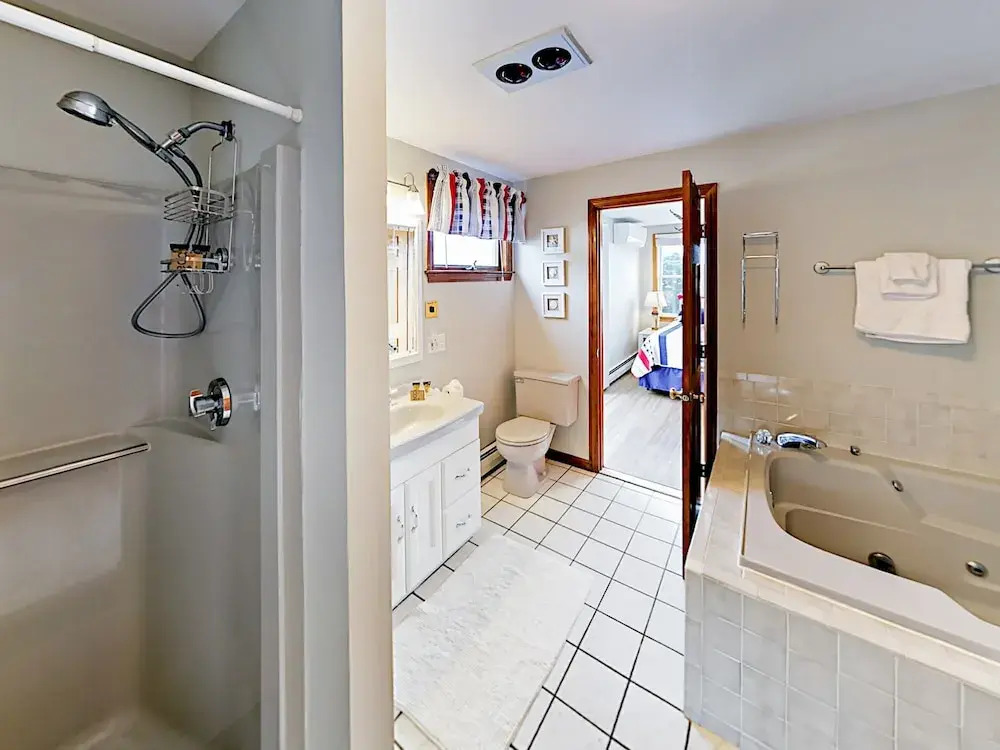 Charming Ocean View Beach House 4 Bedroom Home