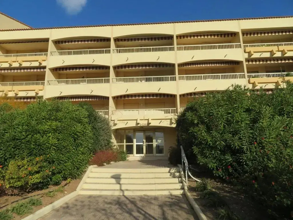 Appartement Bormes-les-Mimosas, 2 pièces, 4 personnes - FR-1-610-16