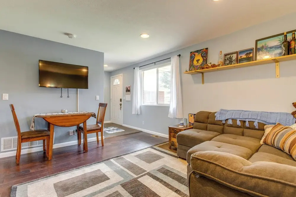 12 Mi to Denver: Golden Vacation Rental