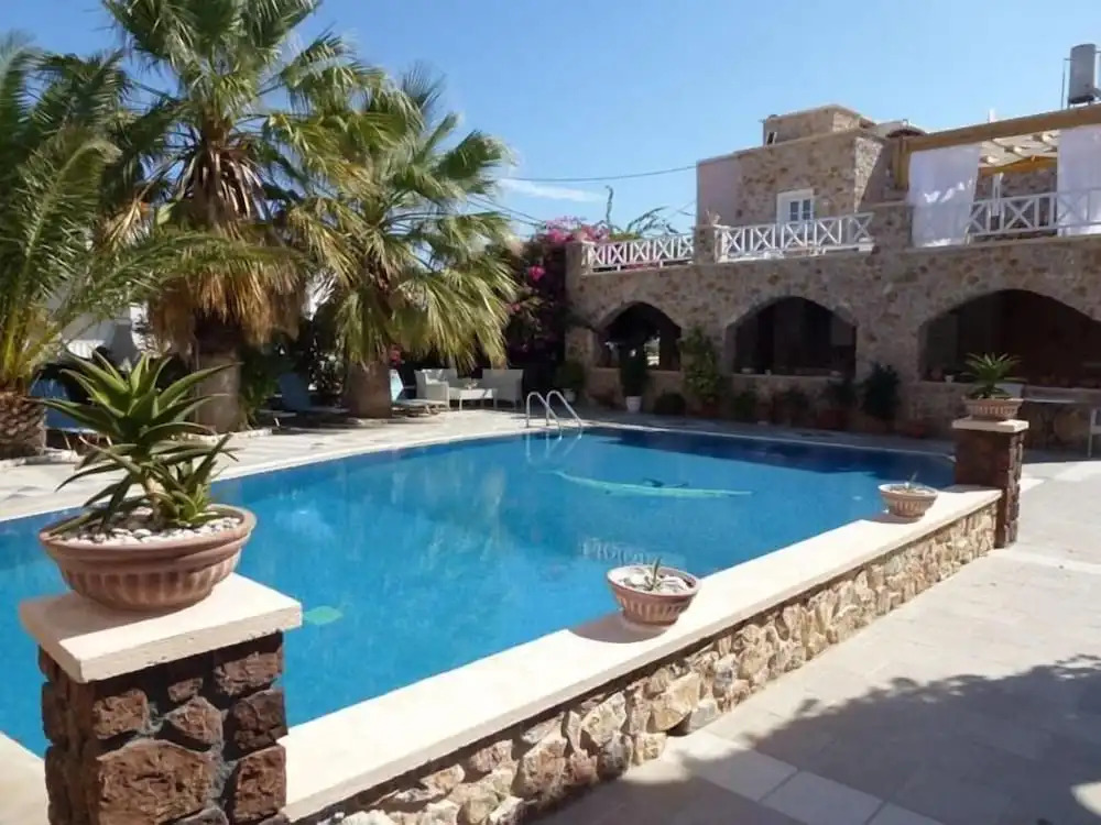 Atalos Hotel, Apartments & Suites