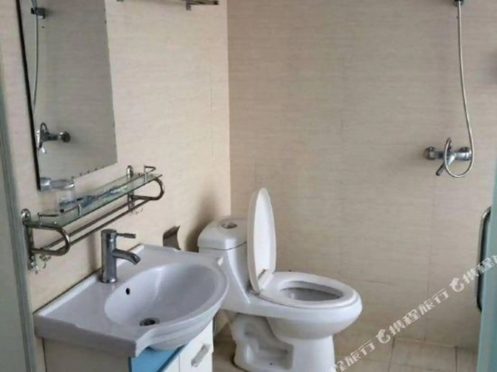Jiulong Hotel