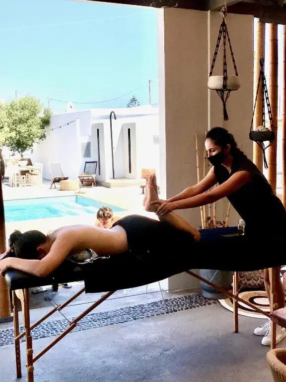 White and Grey 2
