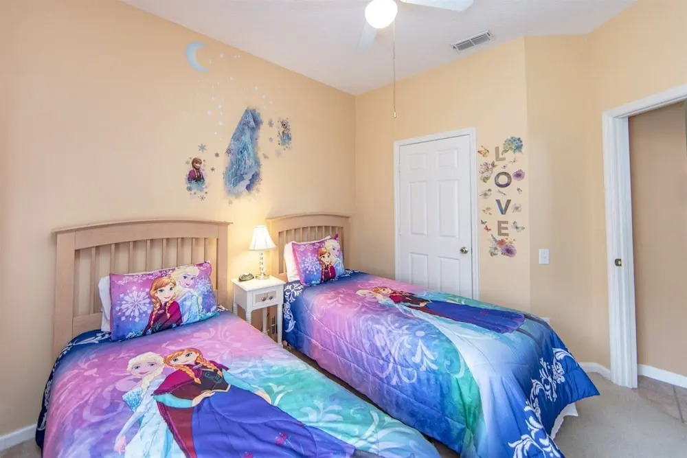 Windsor_palms_8144