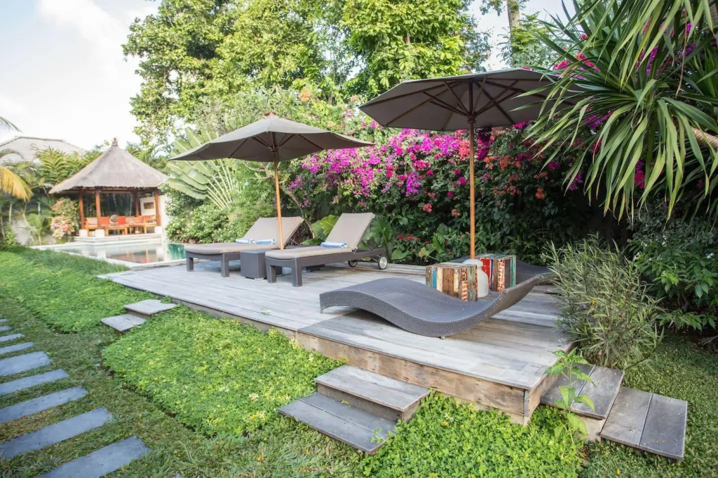 Villa Santi - Spacious 4 BedRooms villa Seminyak